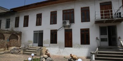 خانه عبادی 2