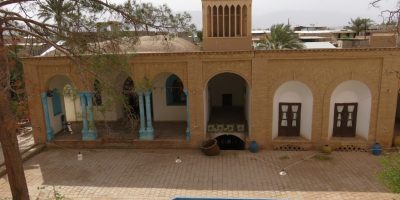 خانه فخری راور